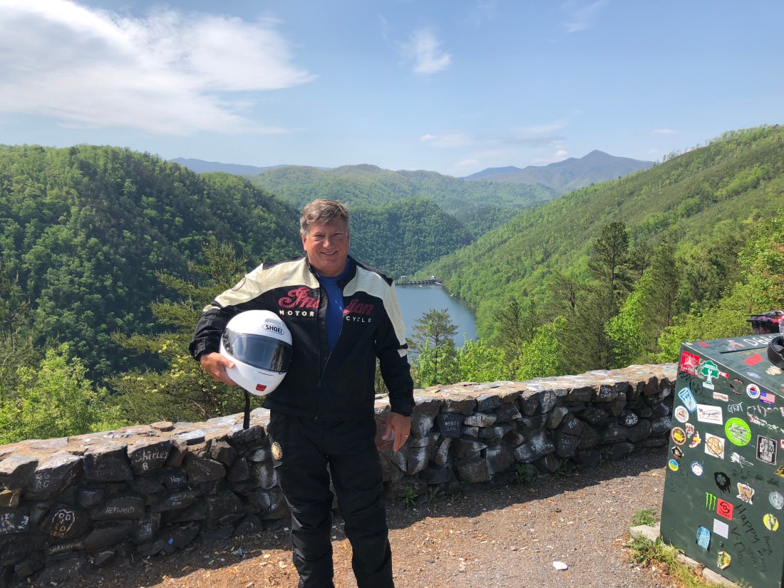 pKuqKyDtRCCCmXH9HWXWmA